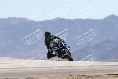 media/Oct-13-2025-Moto Forza (Mon) [[a66d839500]]/3-B Group/Session 4 (Turn 9)/